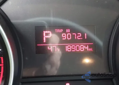 2015 Kia Sedona L из США, поврежденный, VIN KNDMA5C10F6053724